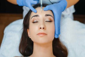 Read more about the article Trust Your Face to the Best: Choosing Qualified Practitioners for Cosmetic Treatments