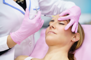 Read more about the article Prioritize Skincare Over Botox in Your Twenties