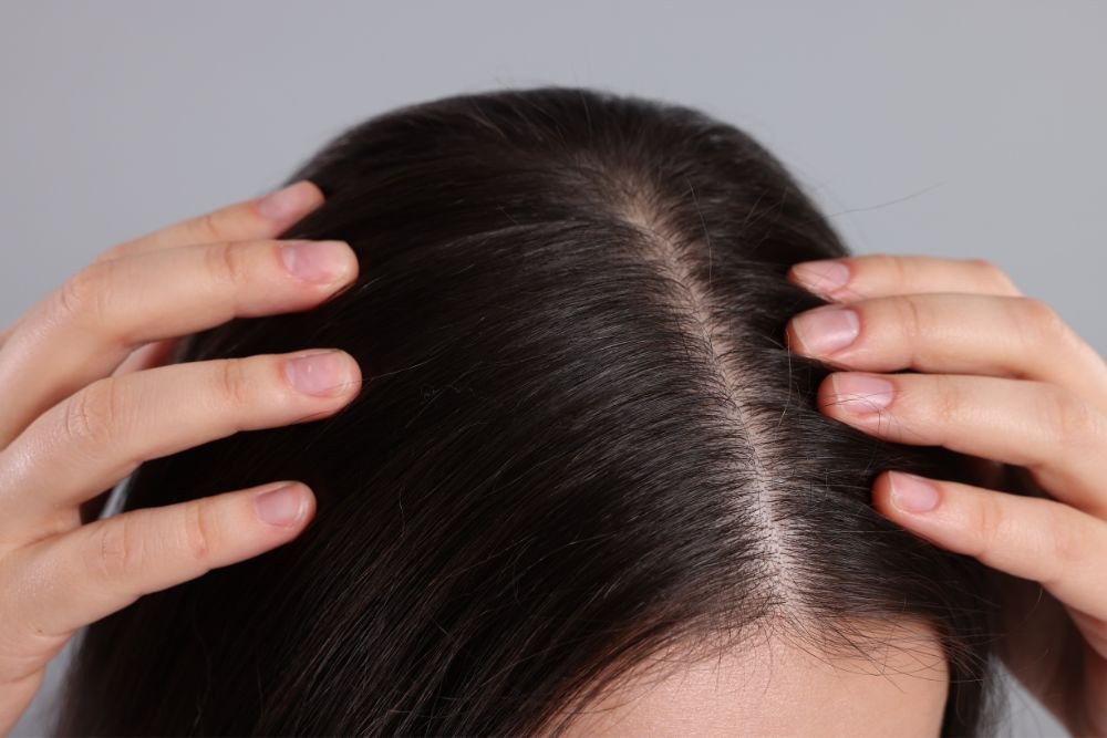 You are currently viewing Scalp Longevity: Why PRF is the “Bio-Hacker’s” Secret to Ageless Hair