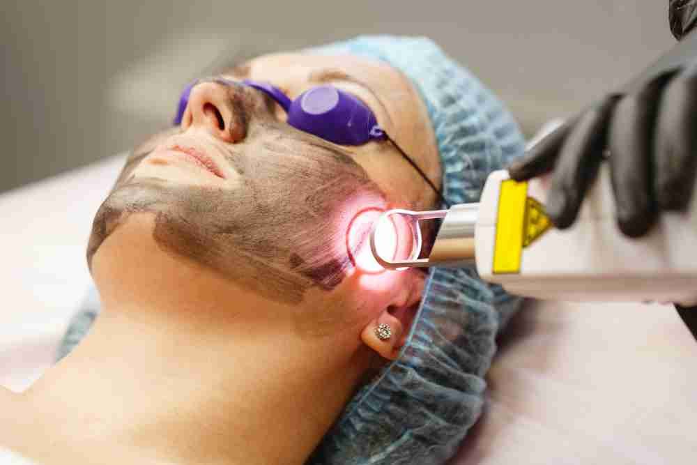 You are currently viewing The Healing Blueprint: Navigating Your Deep CO2 Laser Recovery Journey