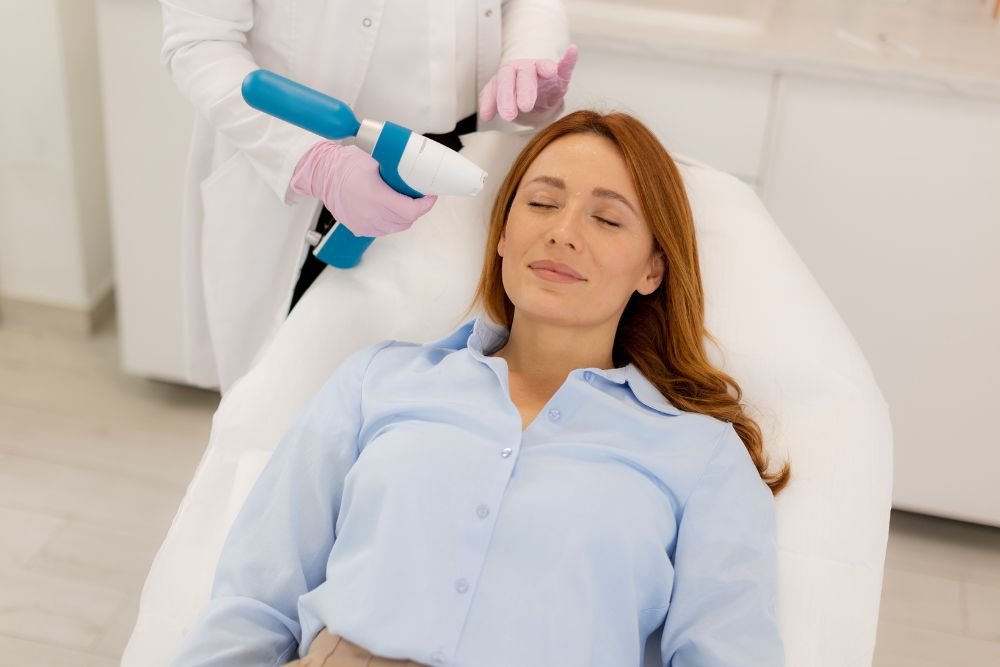 You are currently viewing Demystifying the Session: What to Expect During Your CO2 Laser Procedure