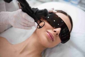 Read more about the article Safe Radiance: How We Customize the CO2 Laser for Deeper, Melanin-Rich Skin Tones