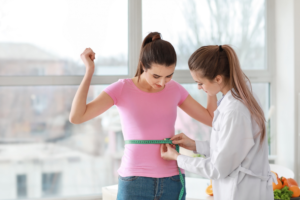 Read more about the article Why Physician-Led Weight Loss Delivers Safer, Longer-Lasting Results